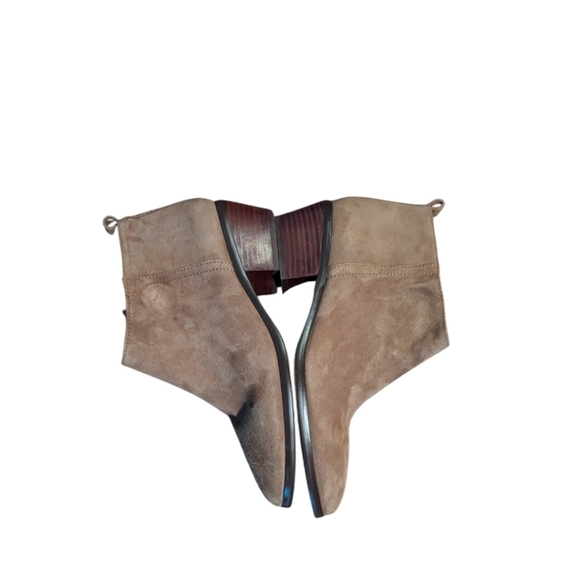 J. Crew Tan suede leather side Interior zip Heeled Sleek Ankle Boots EUC sz 8 - Picture 7 of 11